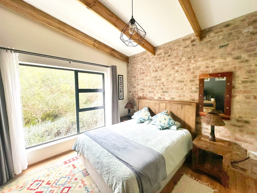5 Bedroom Property for Sale in Cola Beach Western Cape